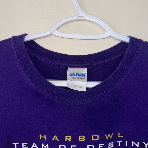 Gildan Size L - Picture 2 of 6